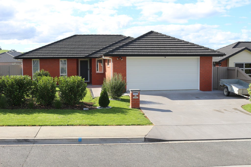 12 Pahau Avenue, Tikipunga, Whangarei - Carousel 1