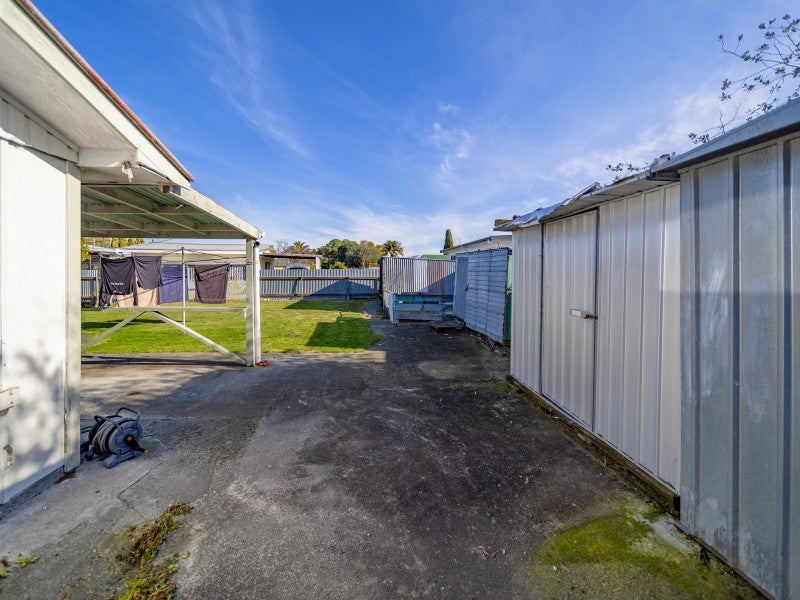 23 Oldham Avenue, Onekawa, Napier - Carousel 15