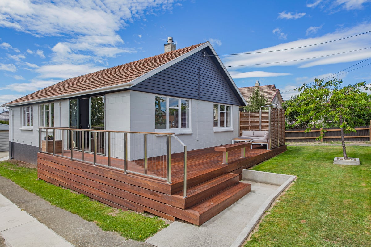 15 Usk Street, Marchwiel, Timaru - Carousel 1
