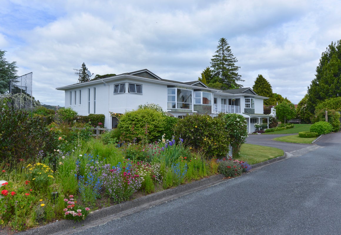 23A Gwendoline Street, Glenholme, Rotorua - Carousel 1