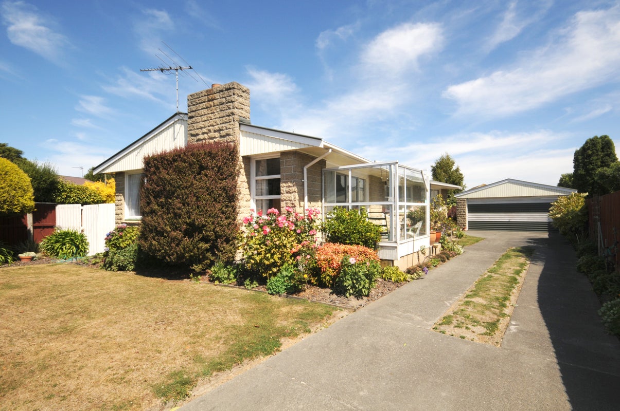 25 Wolsey Place, Hillmorton, Christchurch - Carousel 1