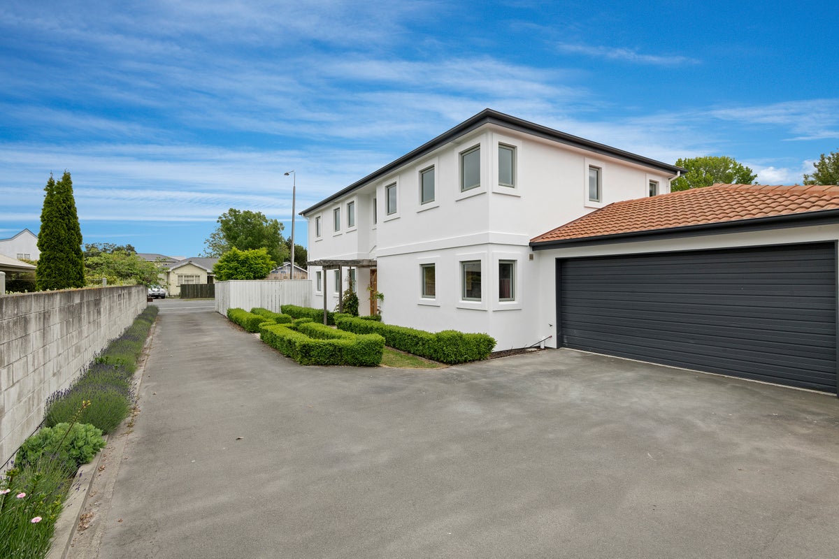 96 Idris Road, Bryndwr, Christchurch - Carousel 1