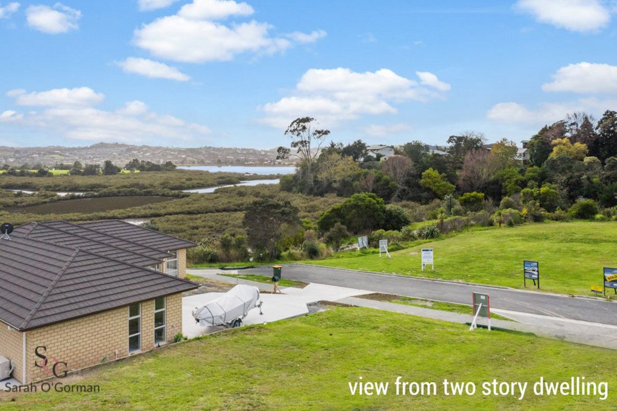 21 Odlin Lane, Red Beach, Whangaparaoa - Carousel 2
