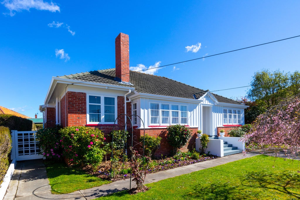 8 Angland Avenue, Kensington, Timaru - Carousel 2