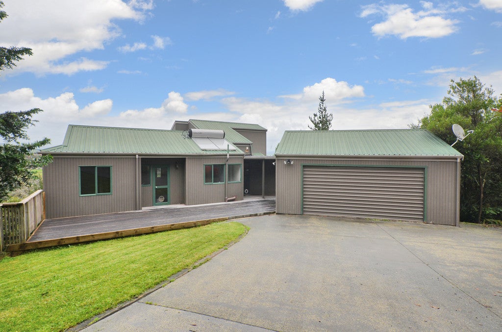 42 Old Parua Bay Road, Whangarei - Carousel 1