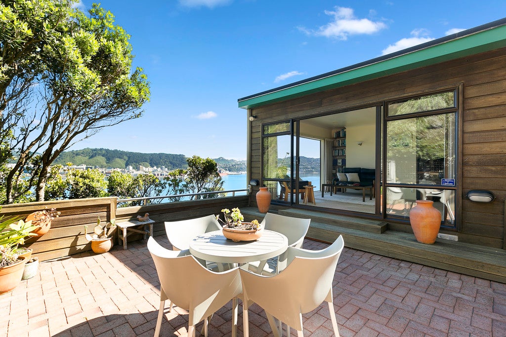 12 Lindum Terrace, Roseneath, Wellington - Carousel 1