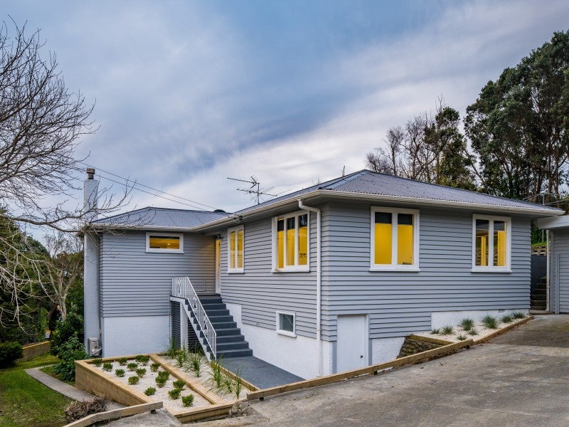 69 Kahu Road, Paremata, Porirua - Carousel 1