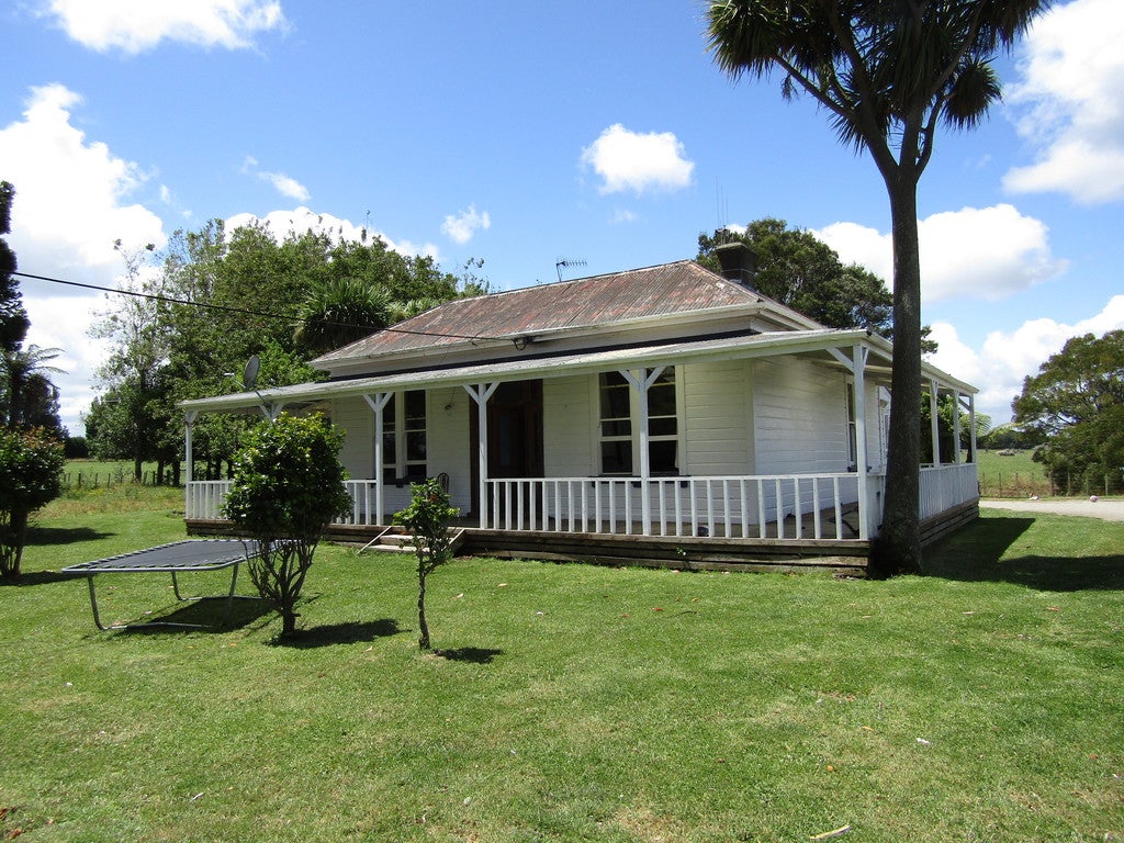 462 Western Line, Brunswick, Whanganui - Carousel 1