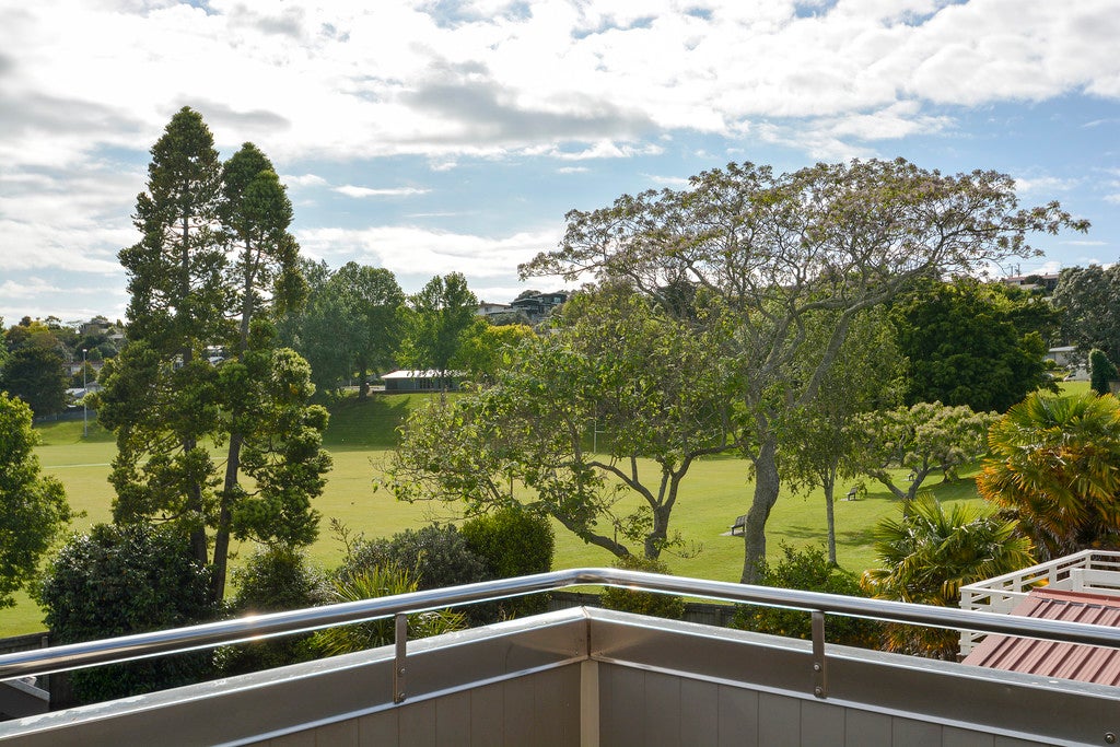 8A Oriana Crescent, Bellevue, Tauranga - Carousel 1