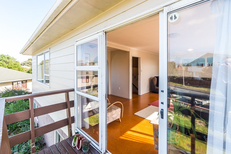 71 Norfolk Crescent, Otaki Beach, Otaki - Carousel 25