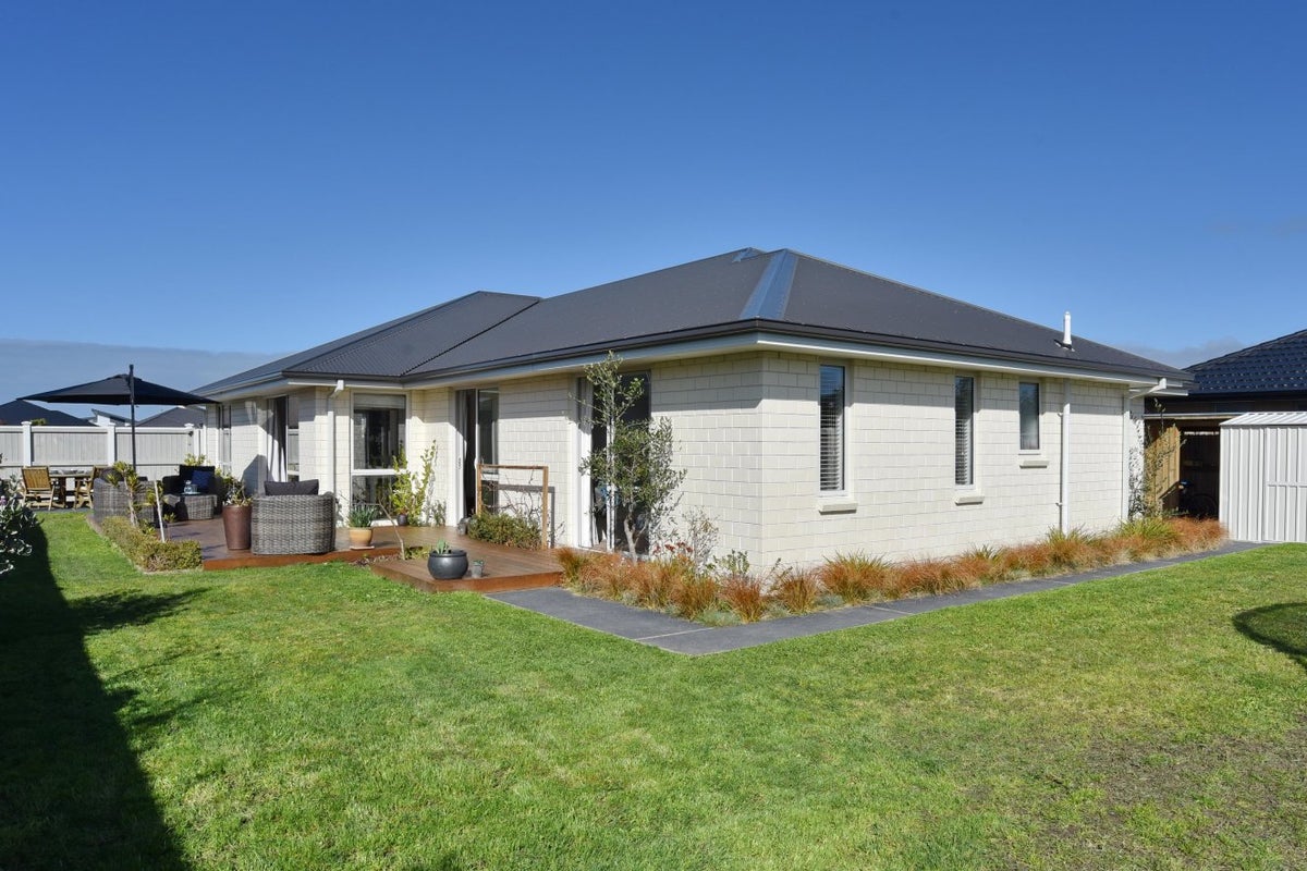 7 Wootton Place, Kaiapoi, Kaiapoi - Carousel 2