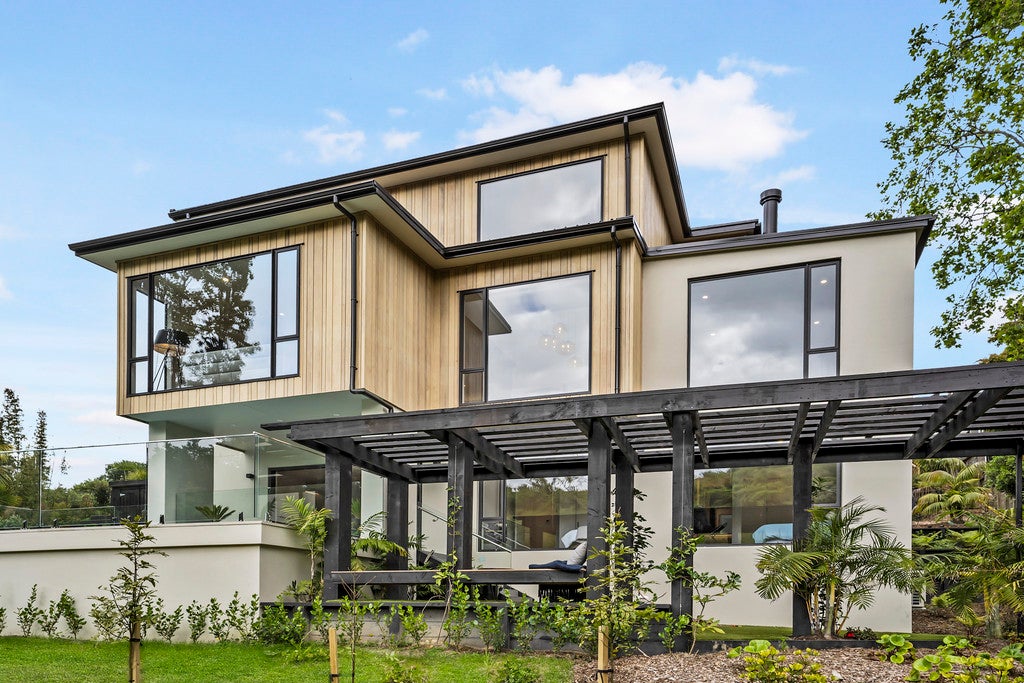 140B Bassett Road, Remuera, Auckland - Carousel 2