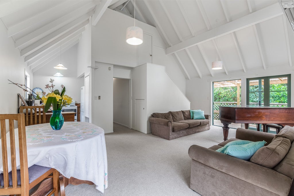 28 Frank Street, Oneroa, Waiheke Island - Carousel 1