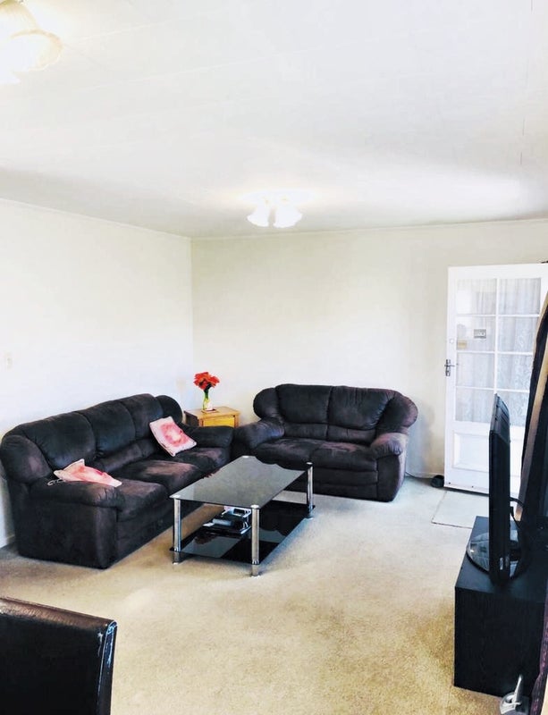 2/28 Alfriston Road, Manurewa East, Auckland - Carousel 2