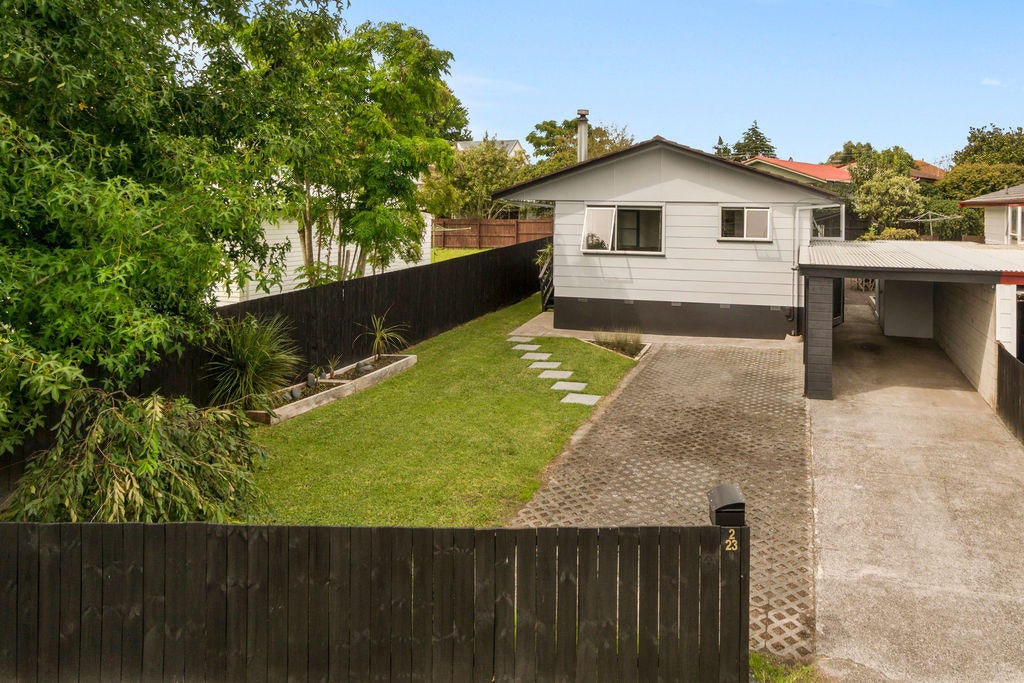 2/23 Mildmay Road, Henderson, Auckland - Carousel 2