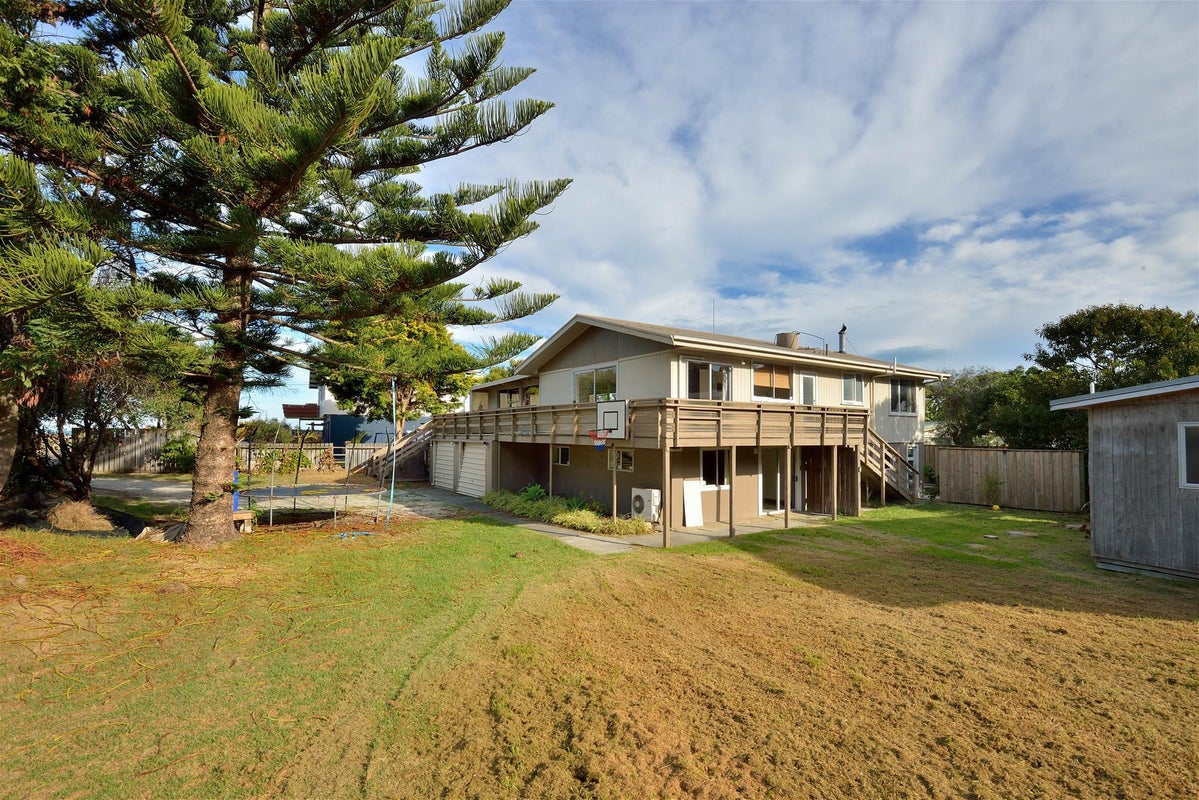 59 Douglas Street, Okitu, Gisborne - Carousel 8