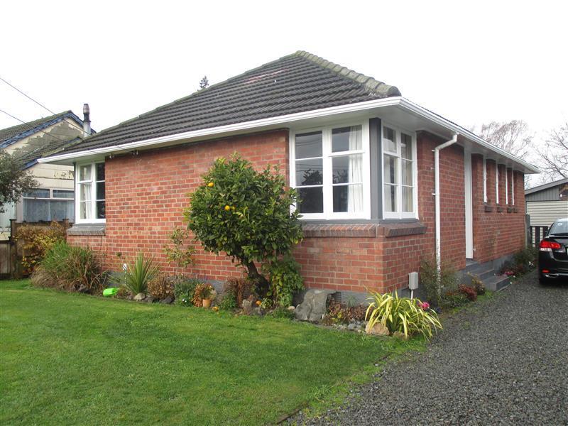 16 Dunarnan Street, Avonside, Christchurch - Carousel 1