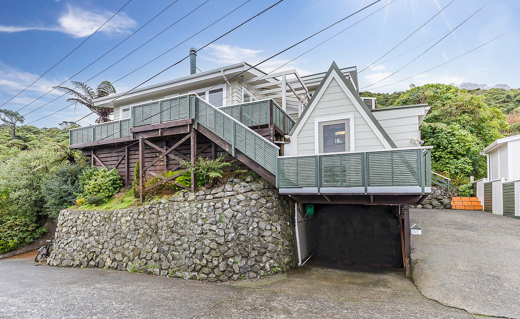 52 Baroda Street, Khandallah, Wellington - Carousel 1