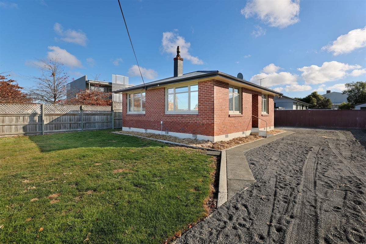 100 McMurdo Street, Tinwald, Ashburton - Carousel 1