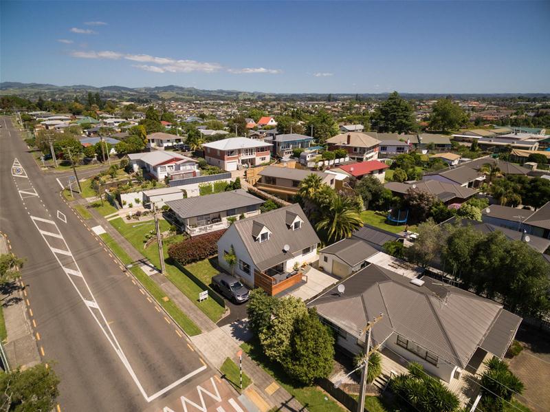 94 Argyll Road, Greerton, Tauranga - Carousel 2