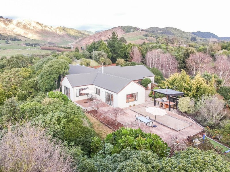 21 Merlin Court, Otaihanga, Paraparaumu - Carousel 1