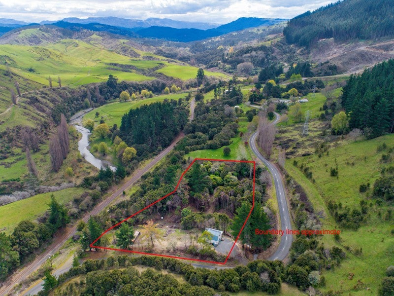 437 Ellis Wallace Road, Eskdale, Napier - Carousel 2