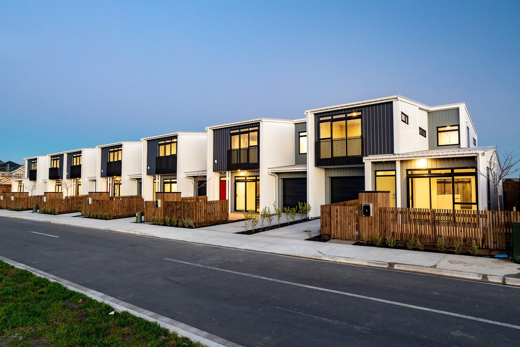 4C Nohoanga RD, Rosehill, Papakura - Carousel 1
