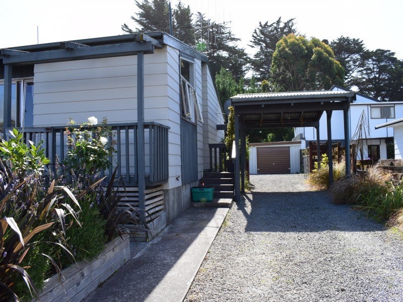 25 Mountainview Terrace, Otaki Beach, Otaki - Carousel 2