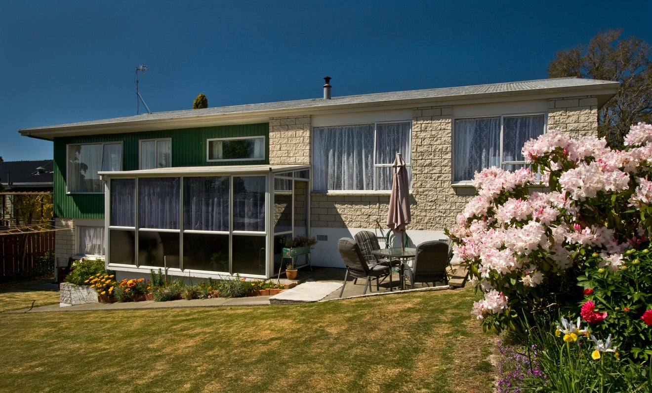 21 Macaulay Street, Gleniti, Timaru - Carousel 1
