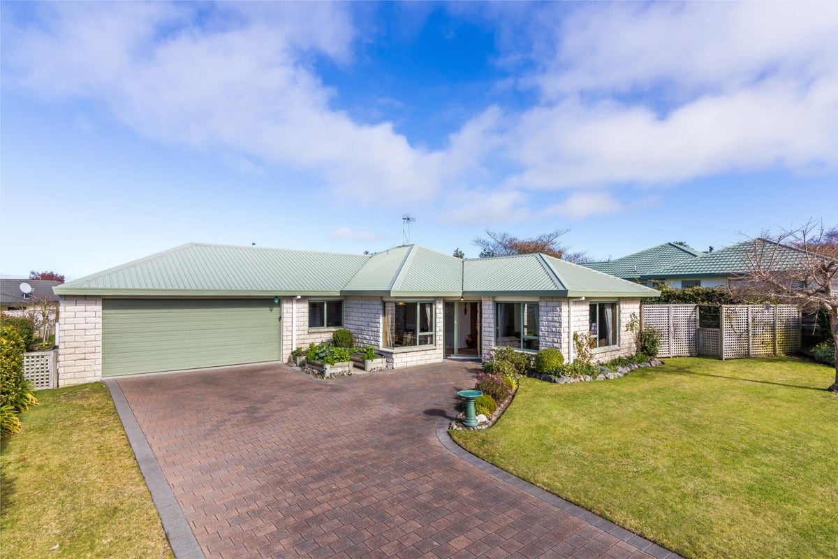 5 The Grove, Nukuhau, Taupo - Carousel 1