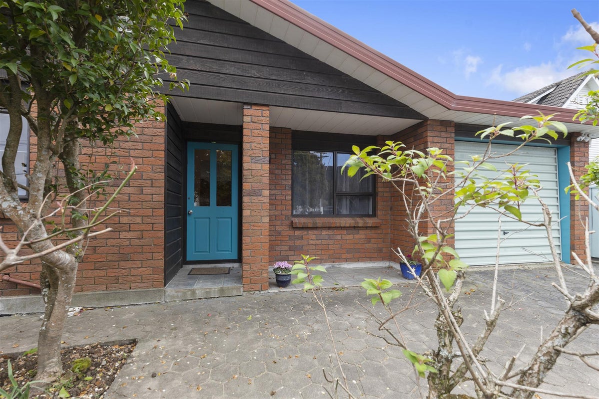 2A Brasell Street, Fairfield, Lower Hutt - Carousel 16