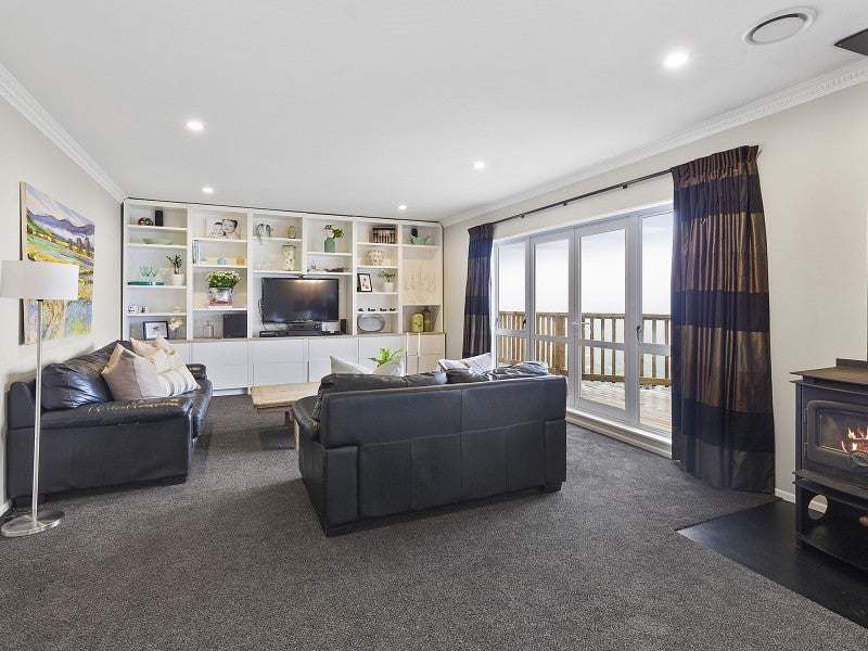 19 Edgeware Road, Wilton, Wellington - Carousel 2