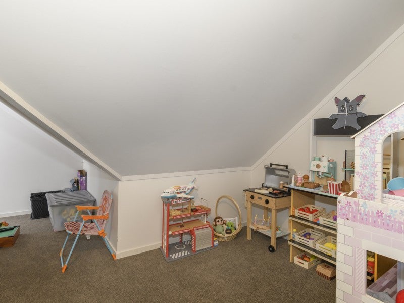7 Bellfield Place, Bethlehem, Tauranga - Carousel 19