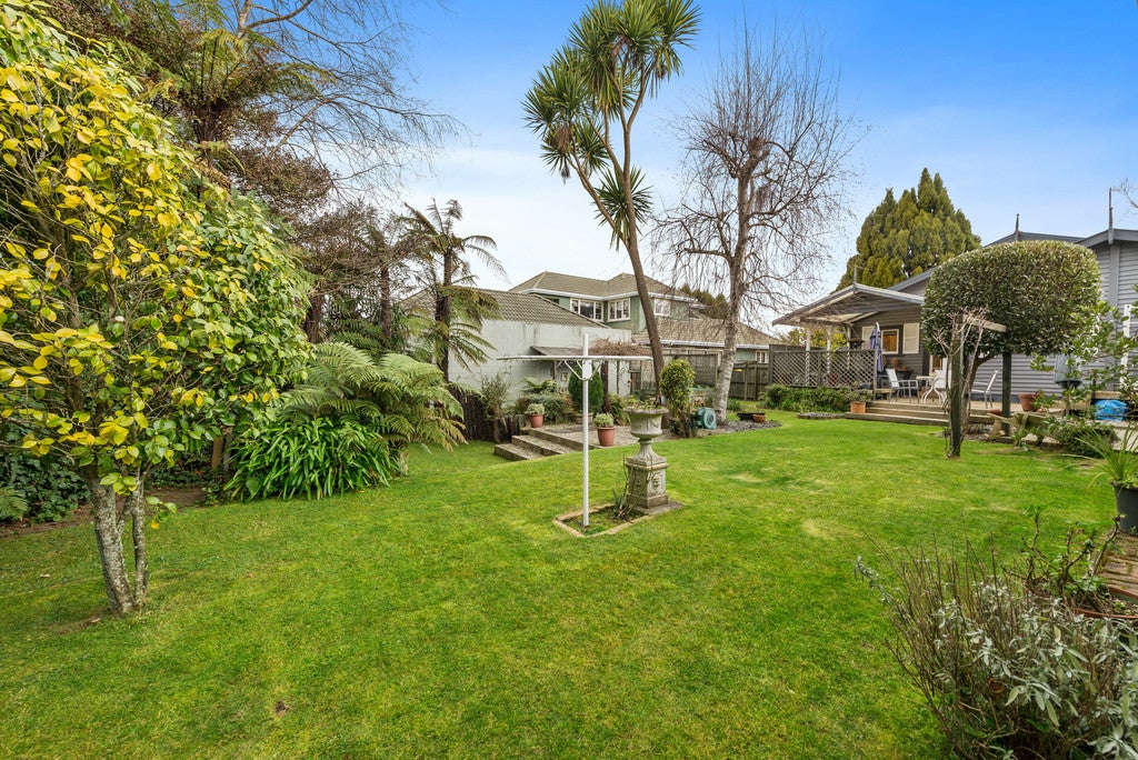 11 High Street, Glenholme, Rotorua - Carousel 24