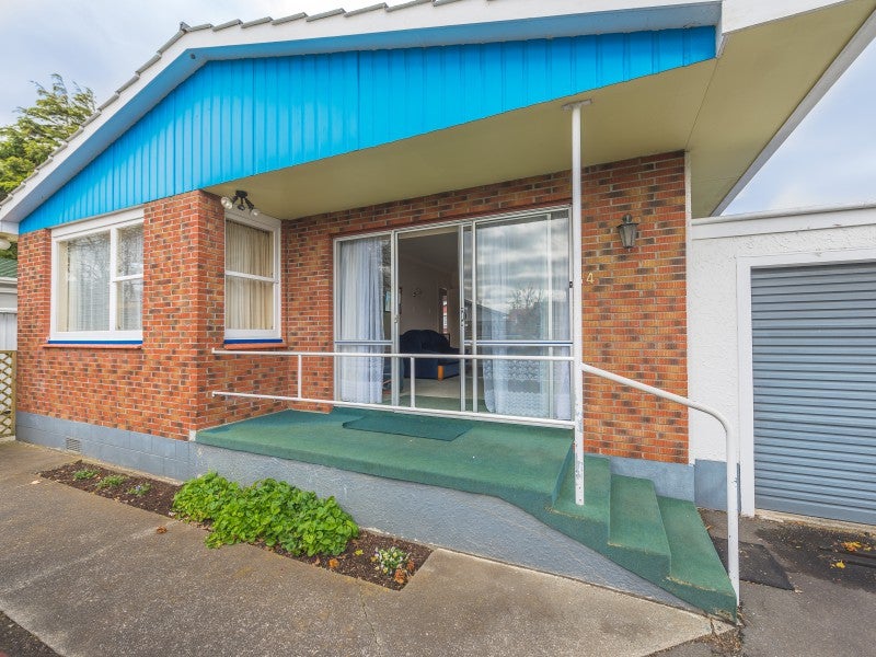4/5 Saint Leonard Street, Saint Johns Hill, Wanganui - Carousel 1
