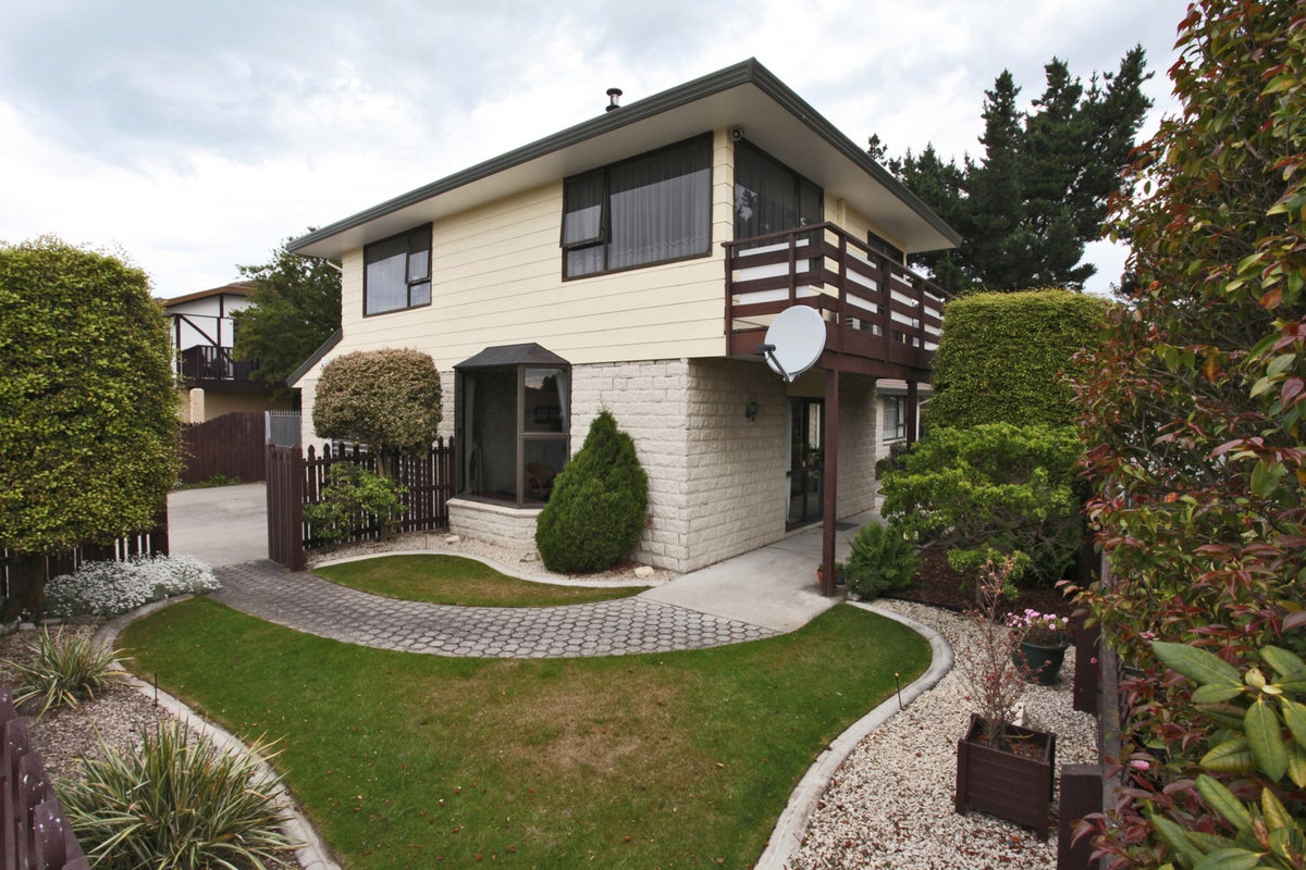 84 Waratah Street, Avondale, Christchurch - Carousel 2