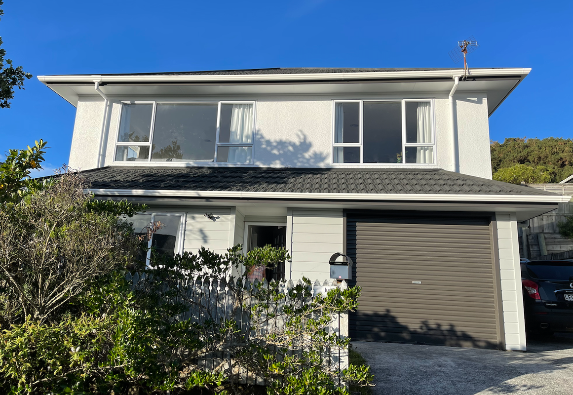 28 Erris Street, Johnsonville, Wellington - Carousel 1
