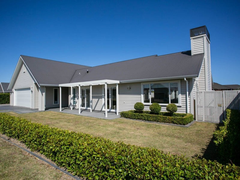 4 Pengover Avenue, Leamington, Cambridge - Carousel 2