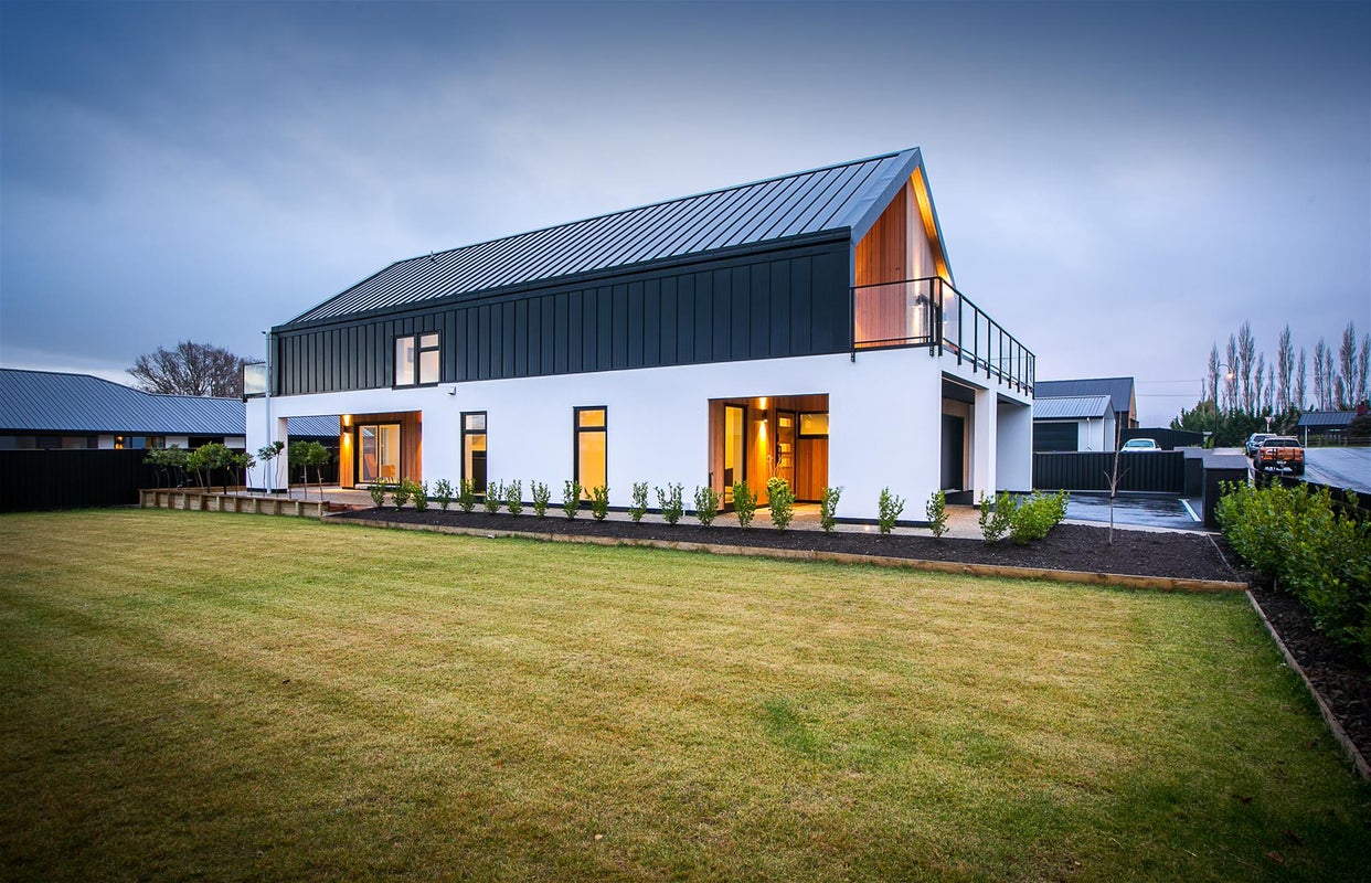 10 Cuddie Close, East Taieri, Mosgiel - Carousel 2