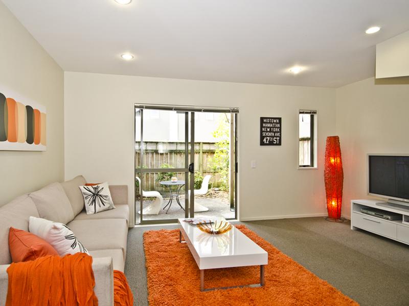 39/21 Hunters Park Drive, Three Kings, Auckland - Carousel 1