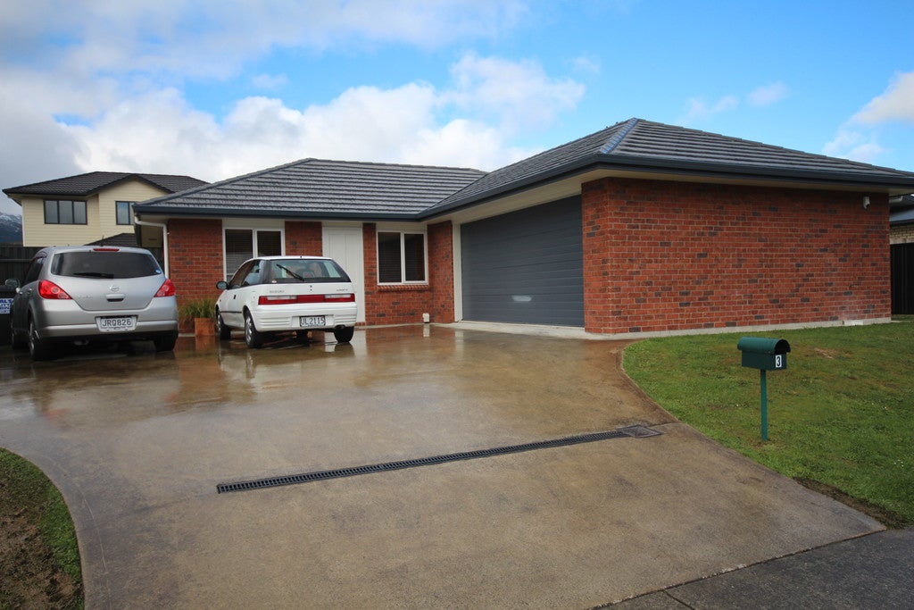 3 Sunstone Crescent, Brown Owl, Upper Hutt - Carousel 2