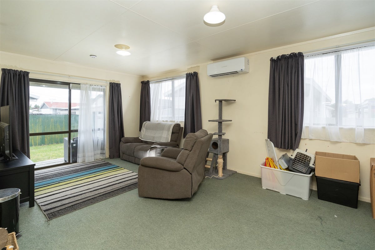 6 Kim Lane, Nawton, Hamilton - Carousel 2