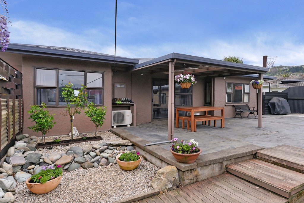 56 Parkers Road, Tahunanui, Nelson - Carousel 2