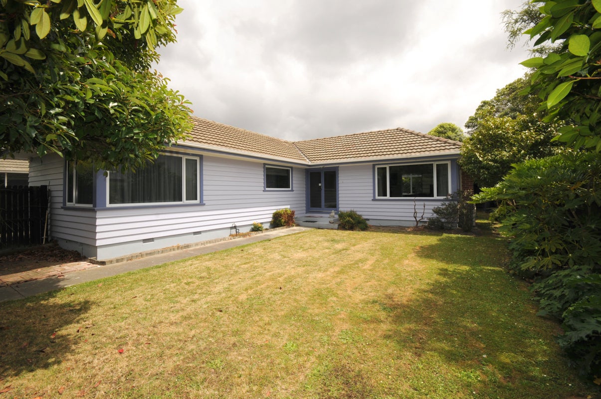 253 Avonhead Road, Avonhead, Christchurch - Carousel 1