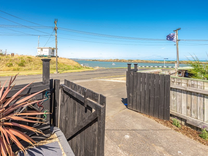 5 Short Street, Castlecliff, Whanganui - Carousel 1