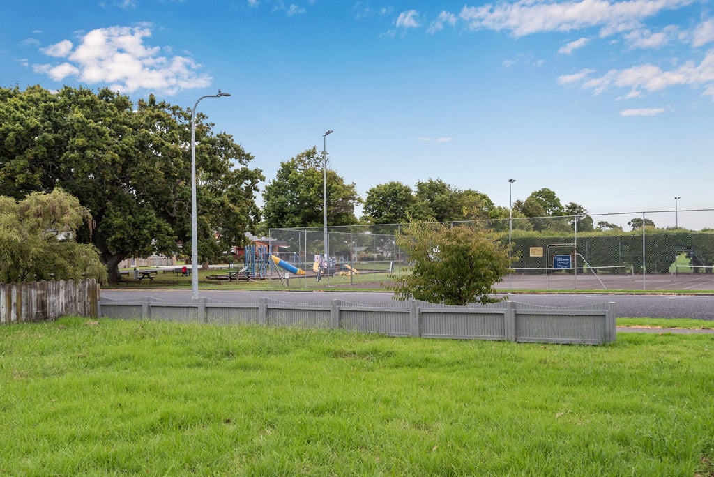 1/94 Howe Street, Howick, Auckland - Carousel 10