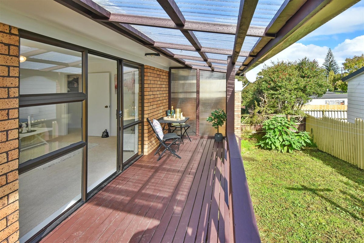 2/32 Russell Road, Manurewa, Auckland - Carousel 2