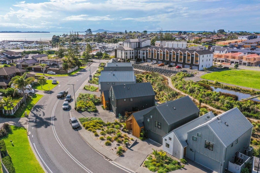 179 Jack Lachlan Drive, Beachlands, Auckland - Carousel 26