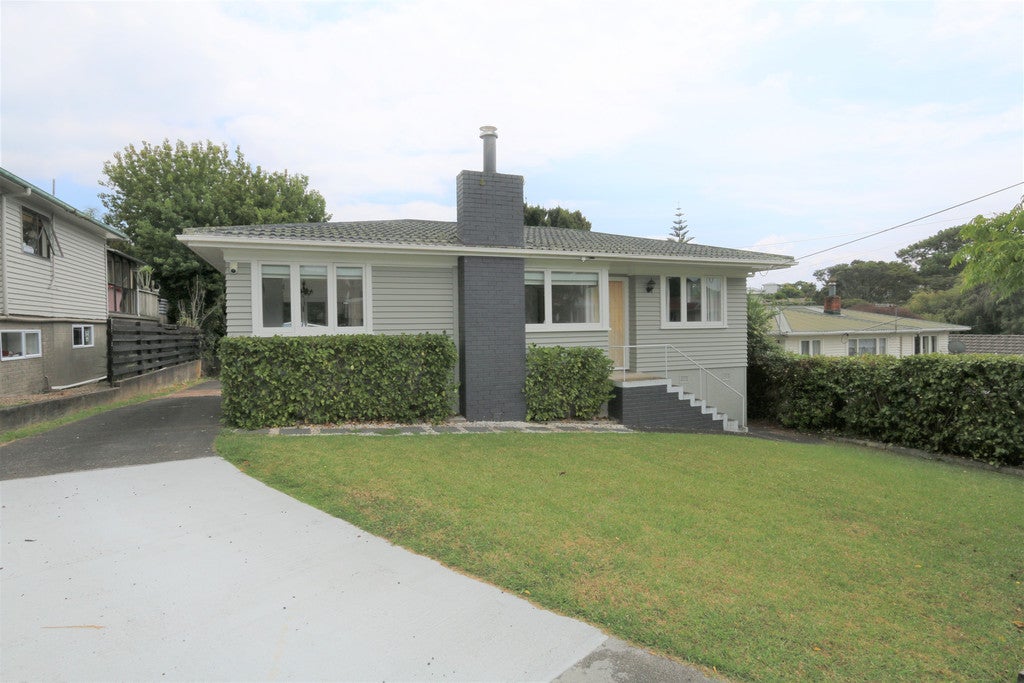 24 Blease Street, New Lynn, Auckland - Carousel 1