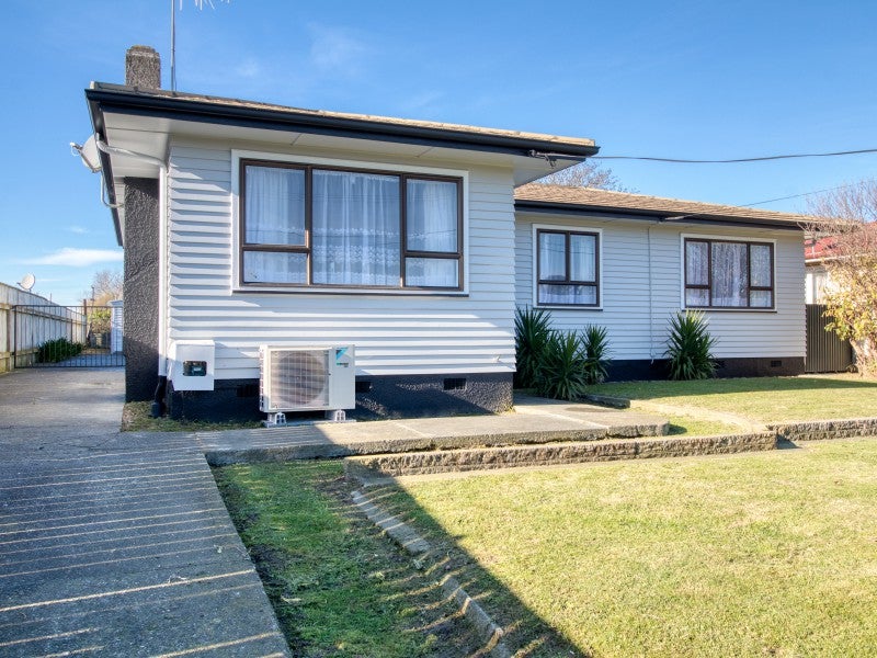17 Masefield Avenue, Maraenui, Napier - Carousel 1